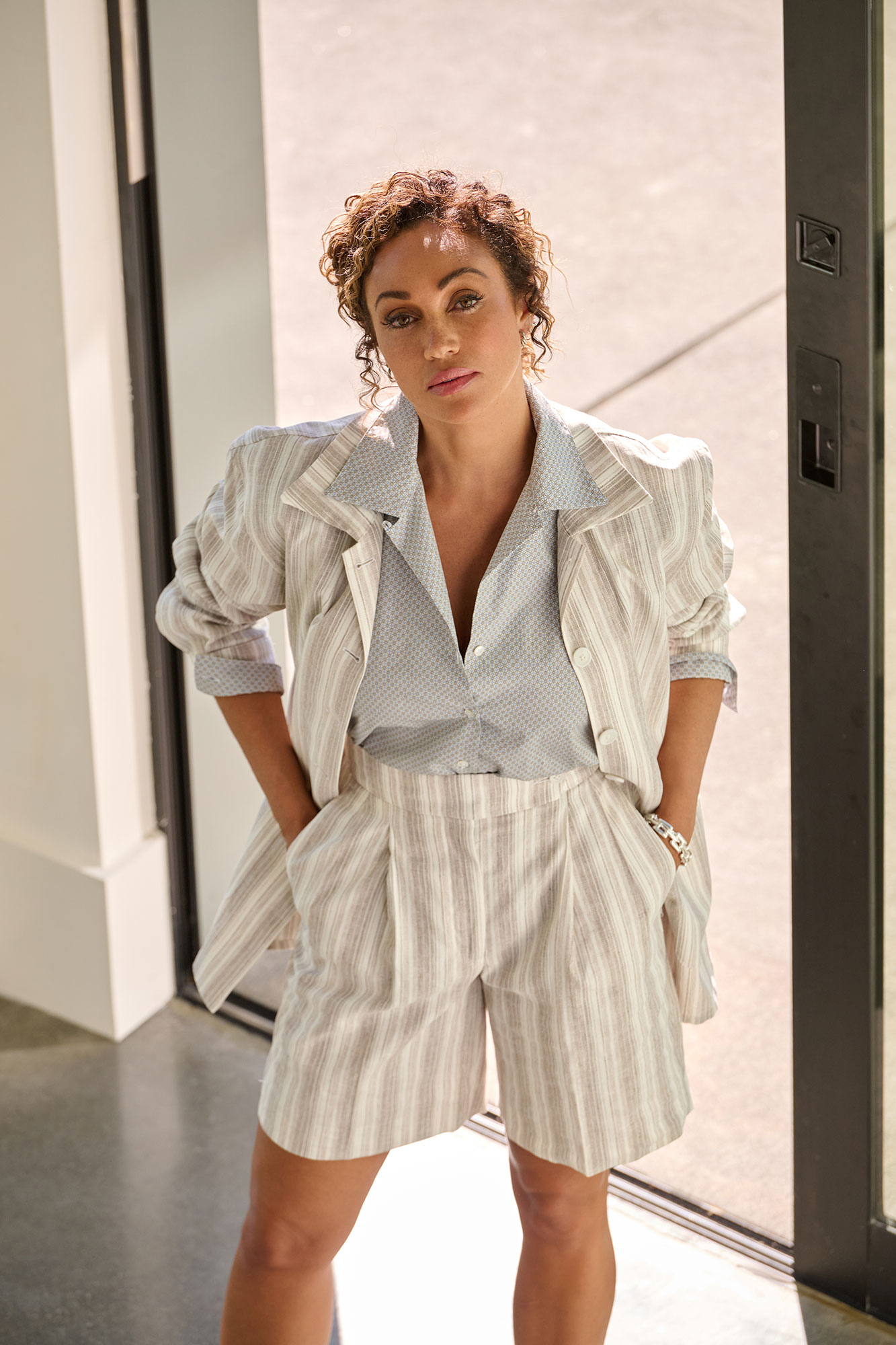 White & Tan Striped Set