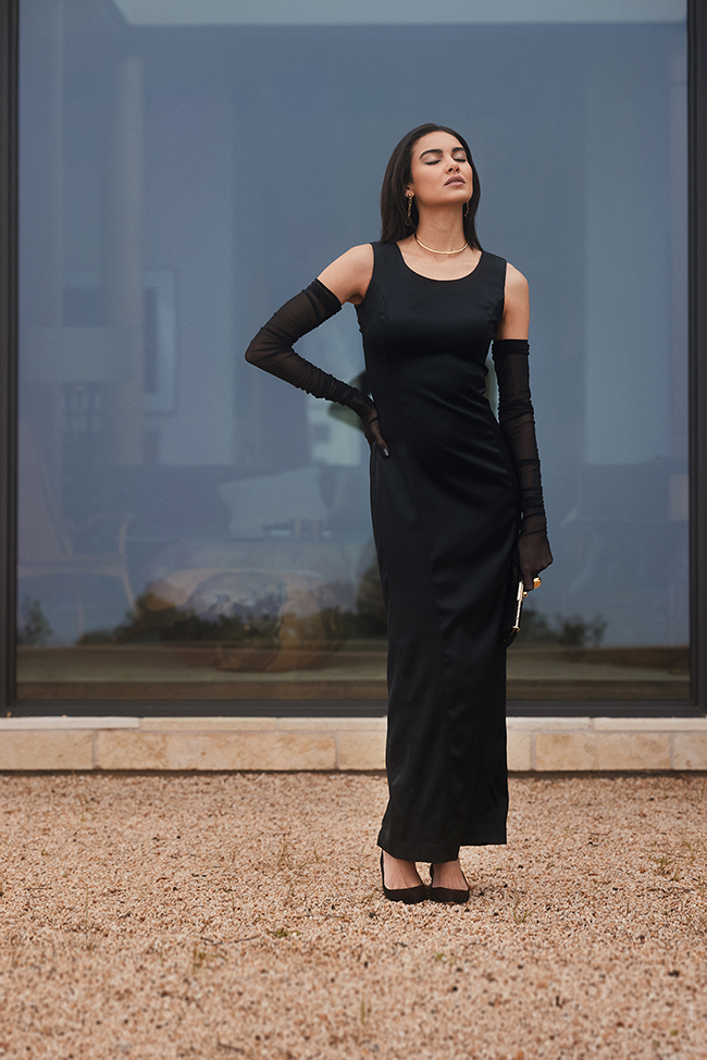 Formalwear Lookbook 2024                                                                                                                                                                                                                                  , Black Sateen Gown