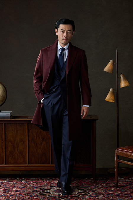 Fall/Winter 2025 Lookbook                                                                                                                                                                                                                                 , Burgundy Leggenda Top Coat